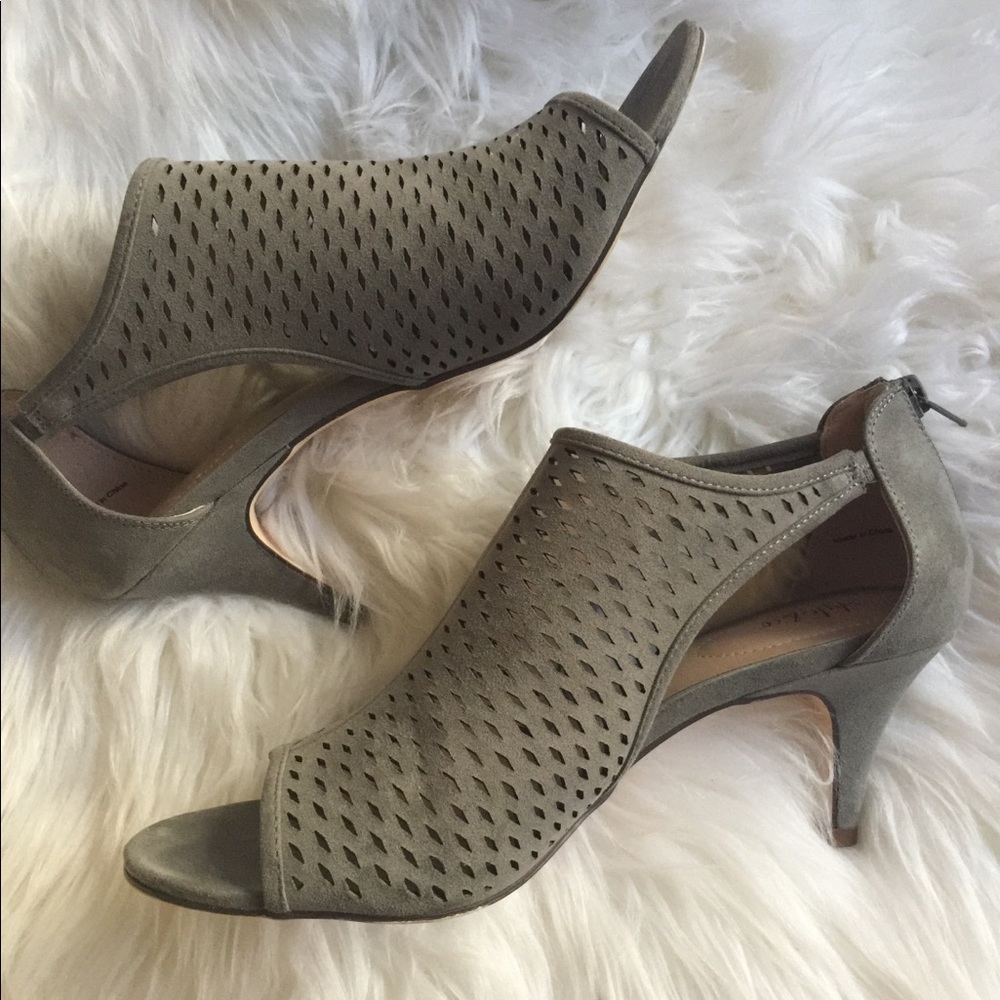 Donated - Style & Co Haddiee Shooties